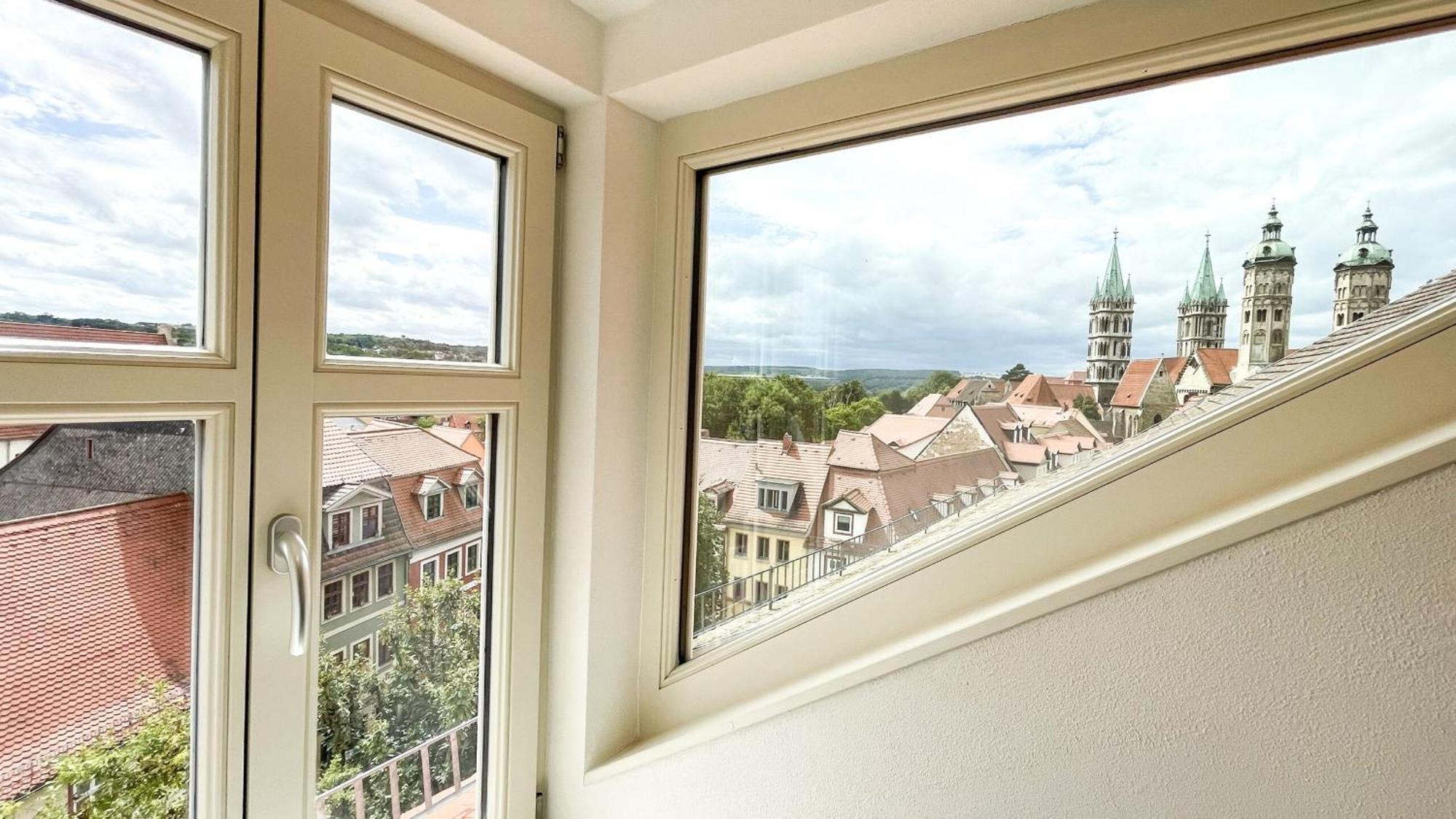 Apartments Am Dom Наумбург Екстер'єр фото